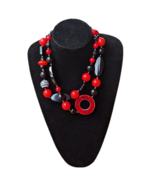 Collana Tecla Inverno rosso e nero