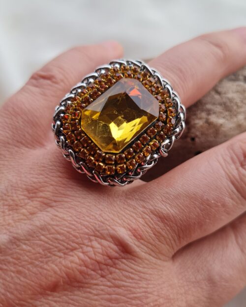 Anello regolabile giallo topazio
