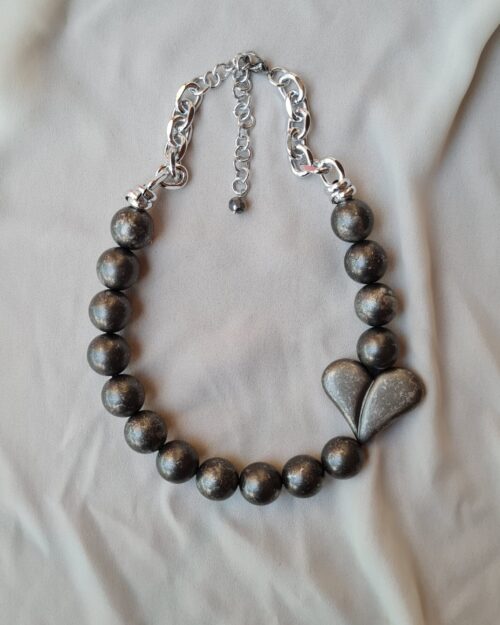 Collana Cuore inciso grigio piombo