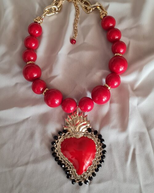 Collana girocollo rossa con Cuore Sacro rosso