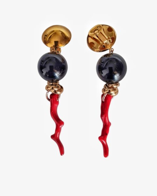 Orecchini pendenti neri a clip con corallo